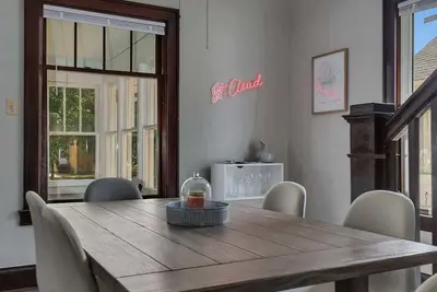 Image de Prime Granite City location / close to Scsu & Dt