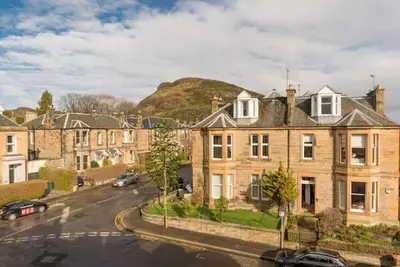 Image de Period 3 Bed Apartment Shadow of Arthur's Seat