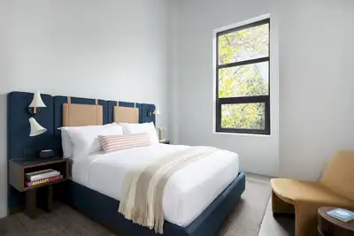 Image de The Neighborhood Hotel - Little Italy Two Bedroom - Ada