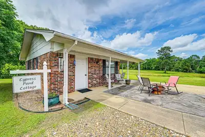 Image de Fishing Pond & Pier: Secluded Broken Bow Cottage!