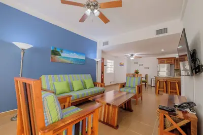 Image de 2 Bedroom Condo