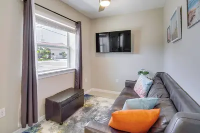 Image de Melbourne Apartment Near Downtown & Beaches!