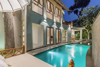 Image de Beachside Seminyak 3Br villa closed living withAC