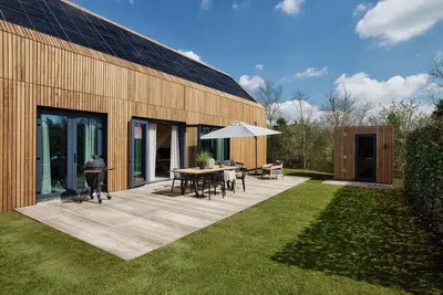 Image de Villa de luxe à Drenthe avec spa extérieur