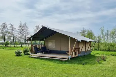 Image de Glamping de luxe près des eaux frisonnes