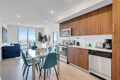 Image de Amazing 3 Bed Unit in Dwntwn Miami W/ Free Parking