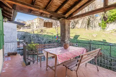 Image de Appartement \"Casa Claire\" avec vue sur montagne, terrasse privée et jardin privé