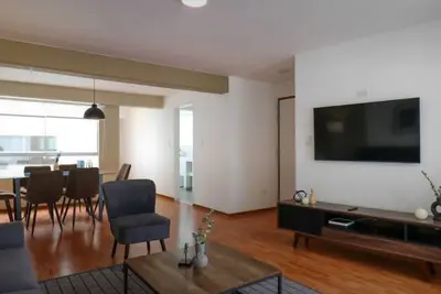 Image de w* | Perfect 3br near Malecon in Barranco