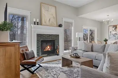 Image de Newly Built Ranch 4Bdr/ 3bath Style Home | Creek