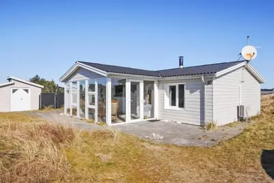 Image de \"Avelin\" - 800m from the sea by Interhome