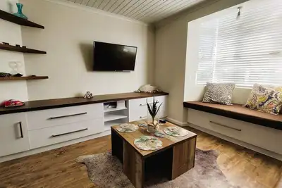 Image de Nautilus - a yacht-inspired 2-bedroom holiday apartment. Simple and elegant.