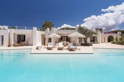 Image de Villa con Puesta de sol y Bajada al mar en Ibiza