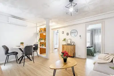 Image de Big and authentic flat in Valencia near beach
