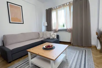 Image de Calea Victoriei-Elegantly furnished apartments in the center of Bucharest 3