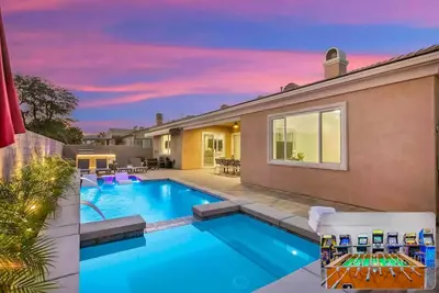 Image de Sirena Way Massive Game Room