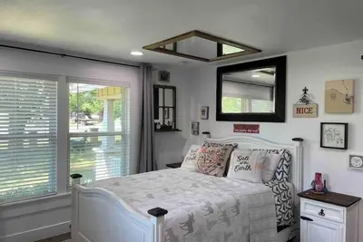 Image de Graham Family and Pet Friendly 2 Br Farmhouse Christmas 365