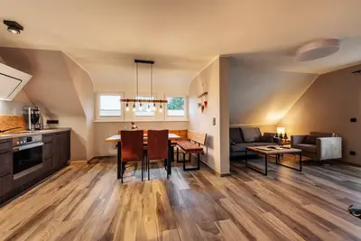 Image de Location-Confort-Salle de bain privée séparée-Vue sur Montagne