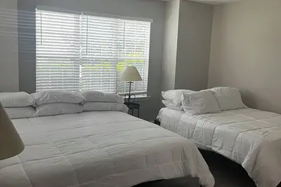 Image de New Beautiful home no stairs and 12 mins from Atl airport minutes from downtown