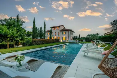Image de Villa Montefalcone: Charm, Private Pool, and Chef