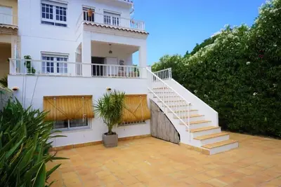 Image de Villa Ronda sur la plage d'Oliva