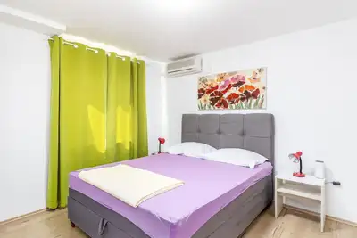 Image de Garçonnière avec le balcon Pakostane, Biograd (As-18426-d)