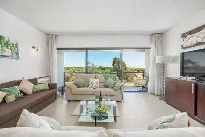 Image de Coastal Haven Retreat w\/ Pool and Garden