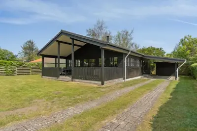 Image de \"Amdi\" - 100m from the sea by Interhome