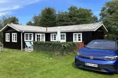 Image de \"Ingobert\" - 50m from the sea by Interhome