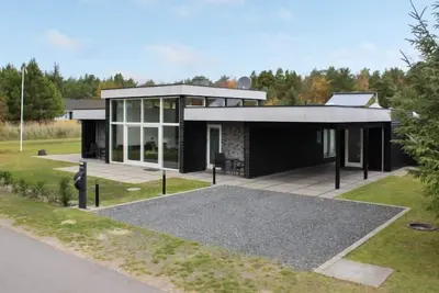 Image de \"Elviira\" - 350m from the sea by Interhome