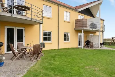 Image de \"Amaryllis\" - 100m from the sea by Interhome