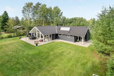 Image de \"Agved\" - 1. 5km from the sea by Interhome