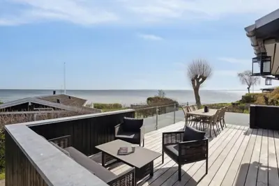 Image de \"Steen\" - 30m from the sea by Interhome