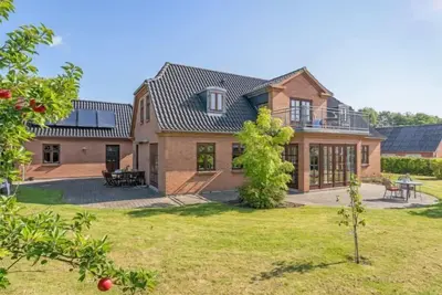 Image de \"Iarund\" - 500m to the fjord by Interhome