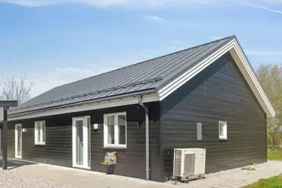 Image de \"Hidde\" - 200m from the sea by Interhome
