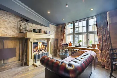 The Enchantment Chamber -  a couples retreat that sleeps 2 guests  in 1 bedroom