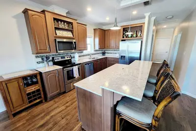 3/2 Sfh w. Private pool/dockage/quick Gulf access