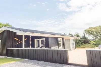 Image de \"Marli\" - 700m from the sea by Interhome