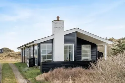 Image de \"Zaharinka\" - 300m from the sea by Interhome