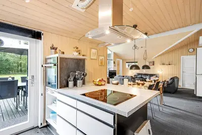 Image de \"Gurly\" - 25km from the sea by Interhome
