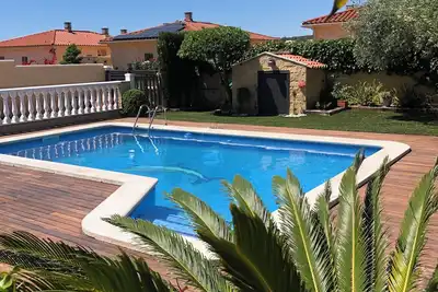 Image de Casa con Piscina Privada. A 4 km de las Principales Playas