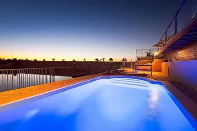 Image de Gecko - On the Marina With Pool & Private Jetty, 4 Kestrel Place, Exmouth