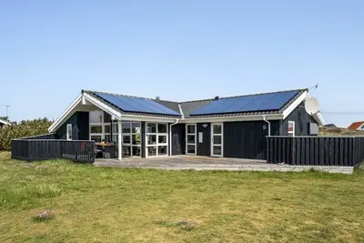 Image de \"Emppu\" - 400m from the sea by Interhome