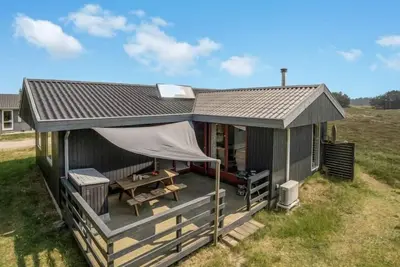 Image de \"Chumani\" - 900m from the sea by Interhome