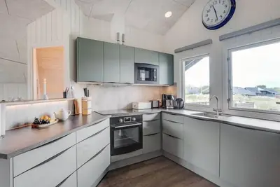 Image de \"Emund\" - 900m from the sea by Interhome