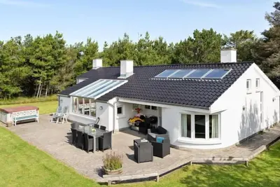 Image de \"Fatima\" - 800m from the sea by Interhome