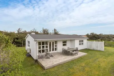 Image de \"Vilja\" - 150m from the sea by Interhome