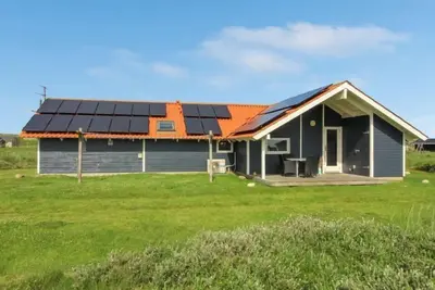 Image de \"Doris\" - 150m from the sea by Interhome