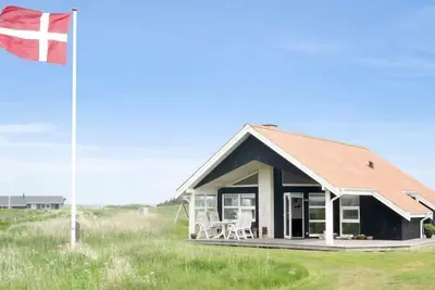 Image de \"Galmand\" - 300m from the sea by Interhome