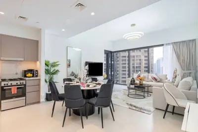 Image de Act One | Act Two - Downtown