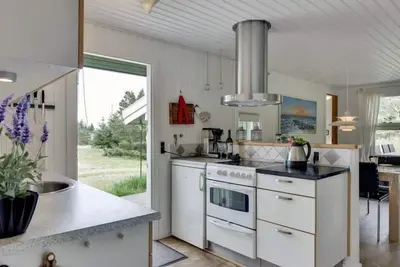 \"Tjordis\" - 600m to the inlet by Interhome